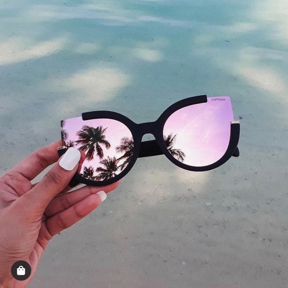 Topfoxx Accessories - 🌴Topfoxx Chloe Reflective Pink Sunglasses 🌴